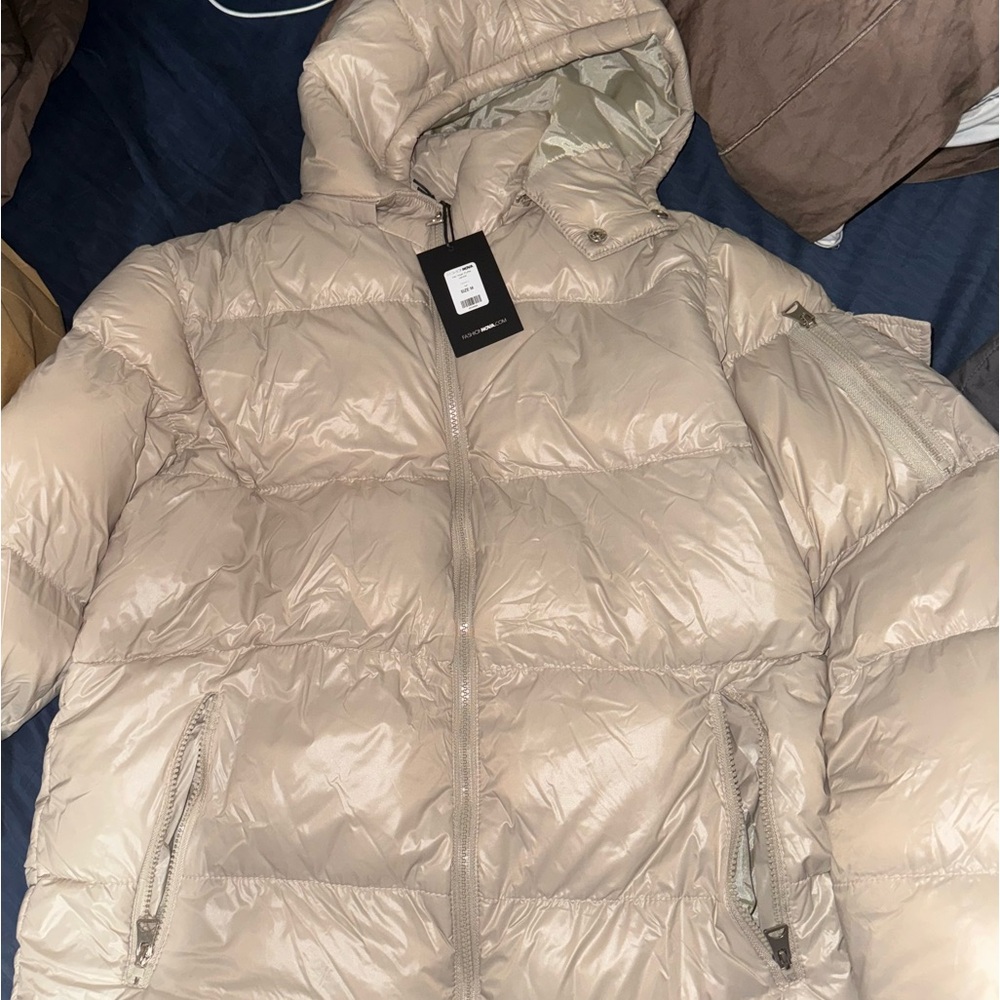 lovely soft warm tan puffer coat